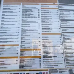Menu McDonald's: ile kosztują małe frytki? Małe frytki kosztują 5,50 zł.