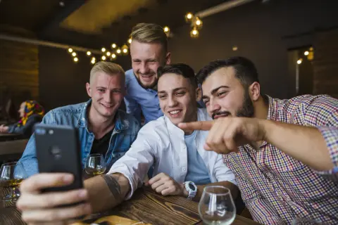 Stek, cygaro, rozrywka: rytuał dżentelmenów. Stwórz niezapomniany wieczór