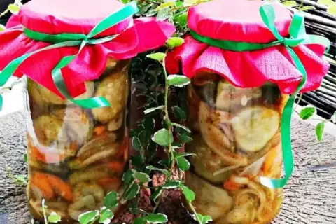 Jakie ogórki do sałatki gyros - wybierz najlepsze dla smaku