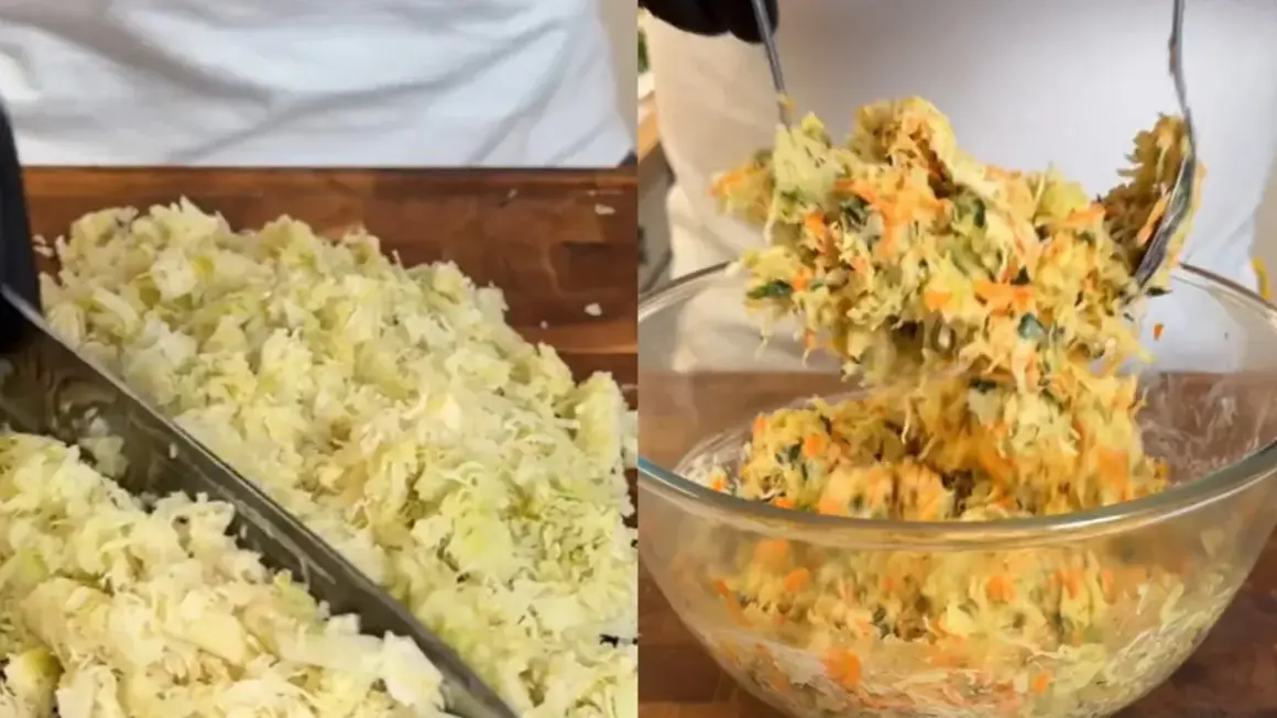 Różnica między sałatką coleslaw a klasyczną surówką z kapusty: po lewej siekana kapusta, po prawej gotowa surówka z marchewką i ziołami.