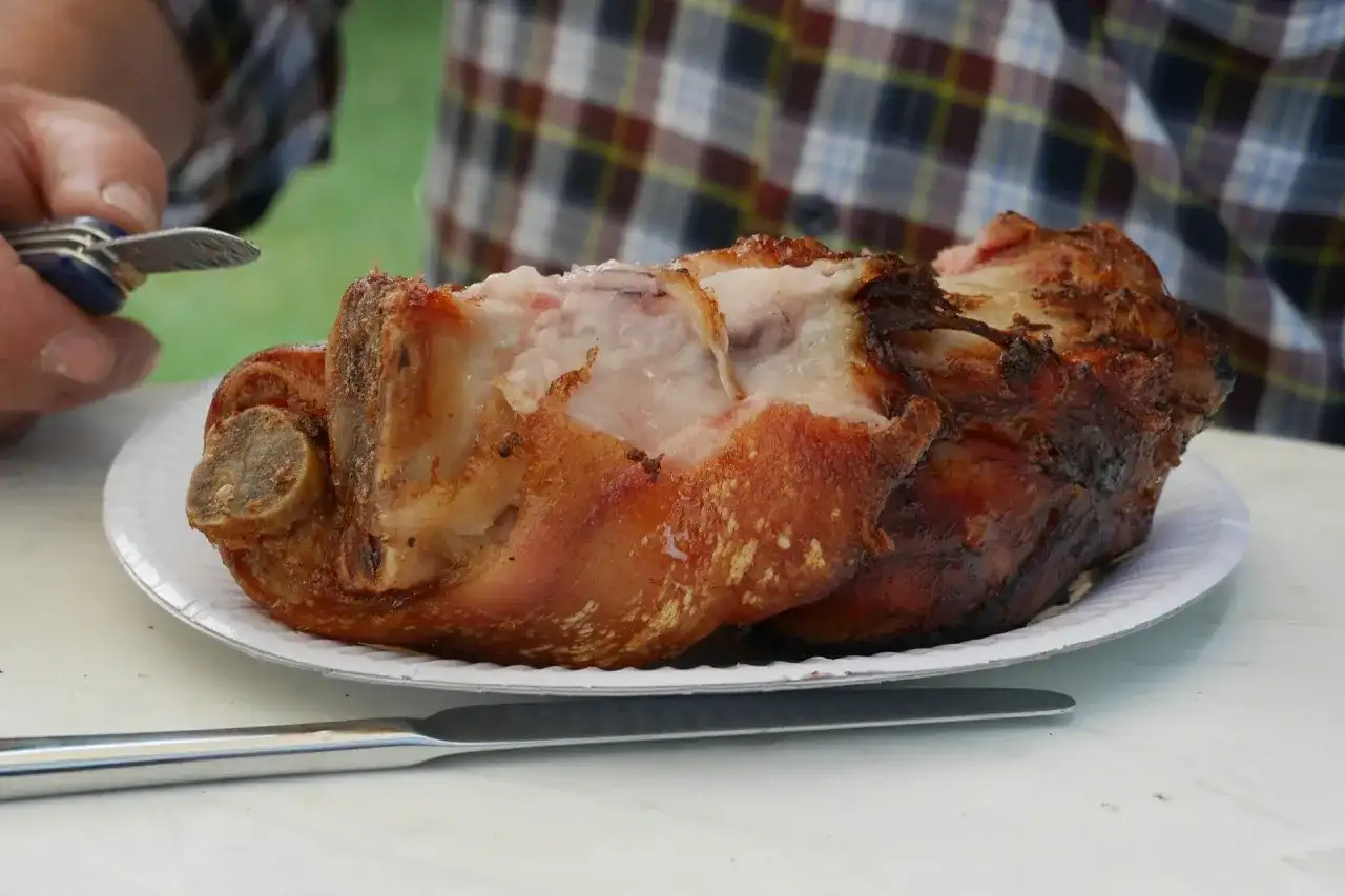 Golonka przednia vs tylna: Klucz do idealnego smaku i tekstury