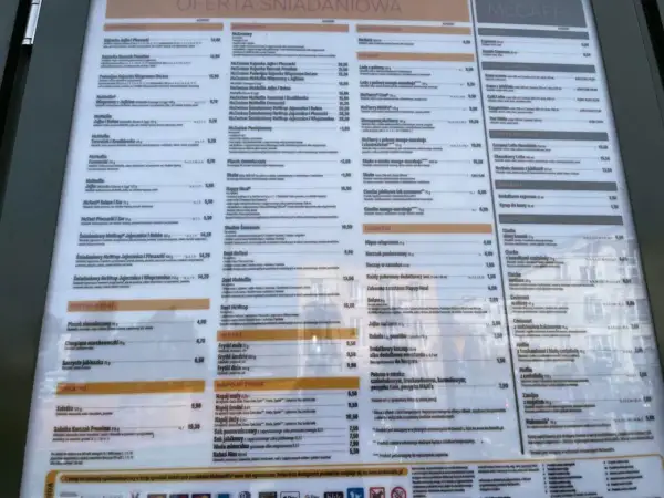 Menu McDonald's: ile kosztują małe frytki? Małe frytki kosztują 5,50 zł.
